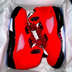 Raging bulls kids size 4y